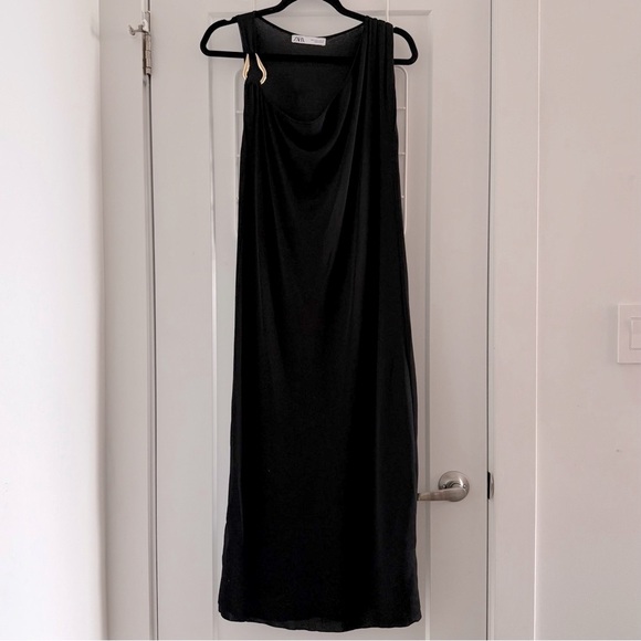 Zara black knit midi dress with gold shoulder detail - size Small (S) - Picture 3 of 5